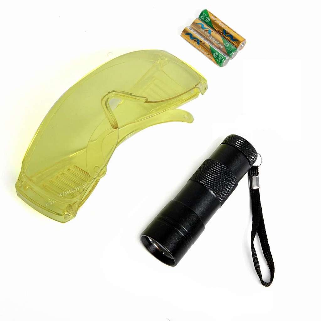 Набор для обнаружения утечек фреона, UV лампа + очки Car-Tool CT-M1027 фото